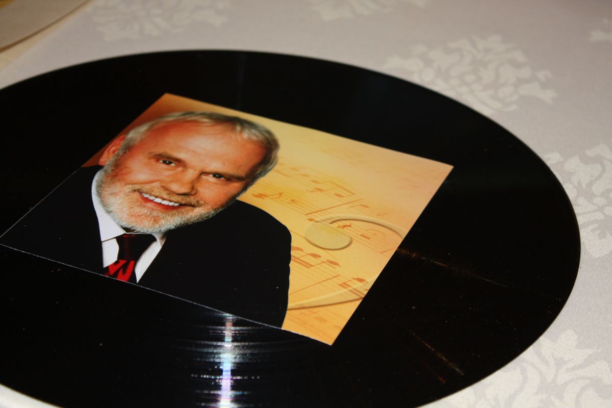 Dekoentwurf Ernst Lößnitzer Pokal 2009